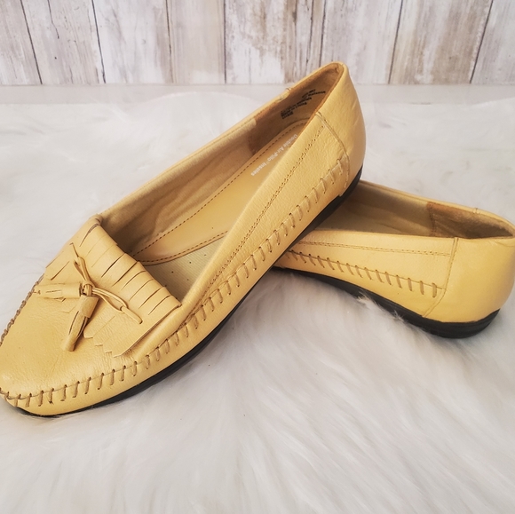 dr scholl's moccasins